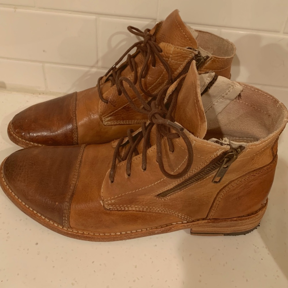 Bed Stu Two-Tone Brown Leather Lace-Up Ankle Boots EUC